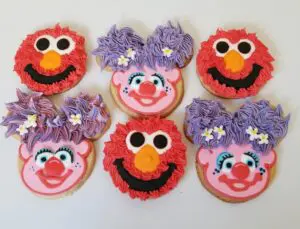 Six smiley shape decorated Cookies