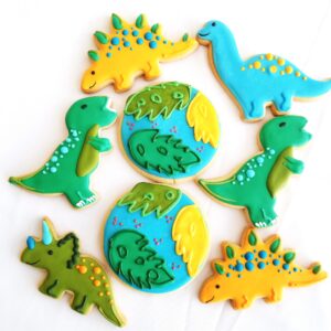 Eight bird shape decorated Cookies
