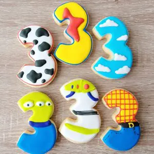 Six three shape decorated Cookies
