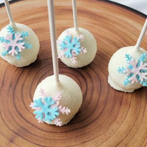 Four round shape decorated Cake Pops