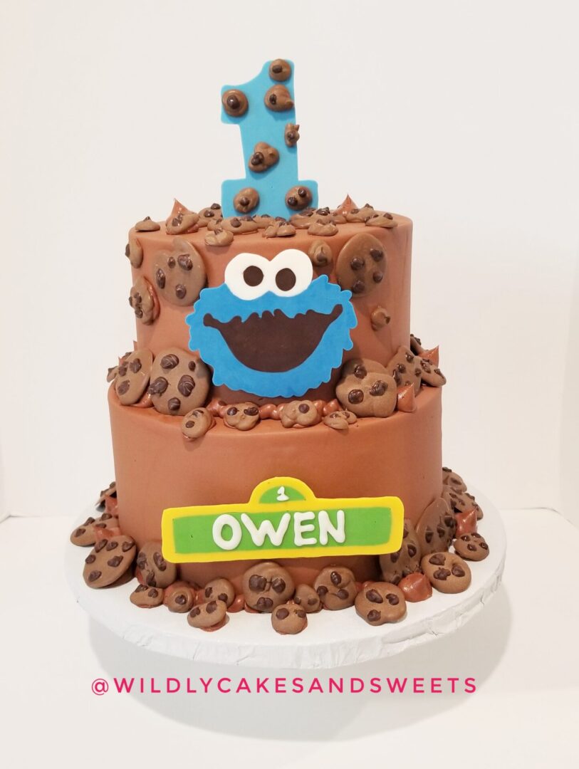 A Cookie Monster cake