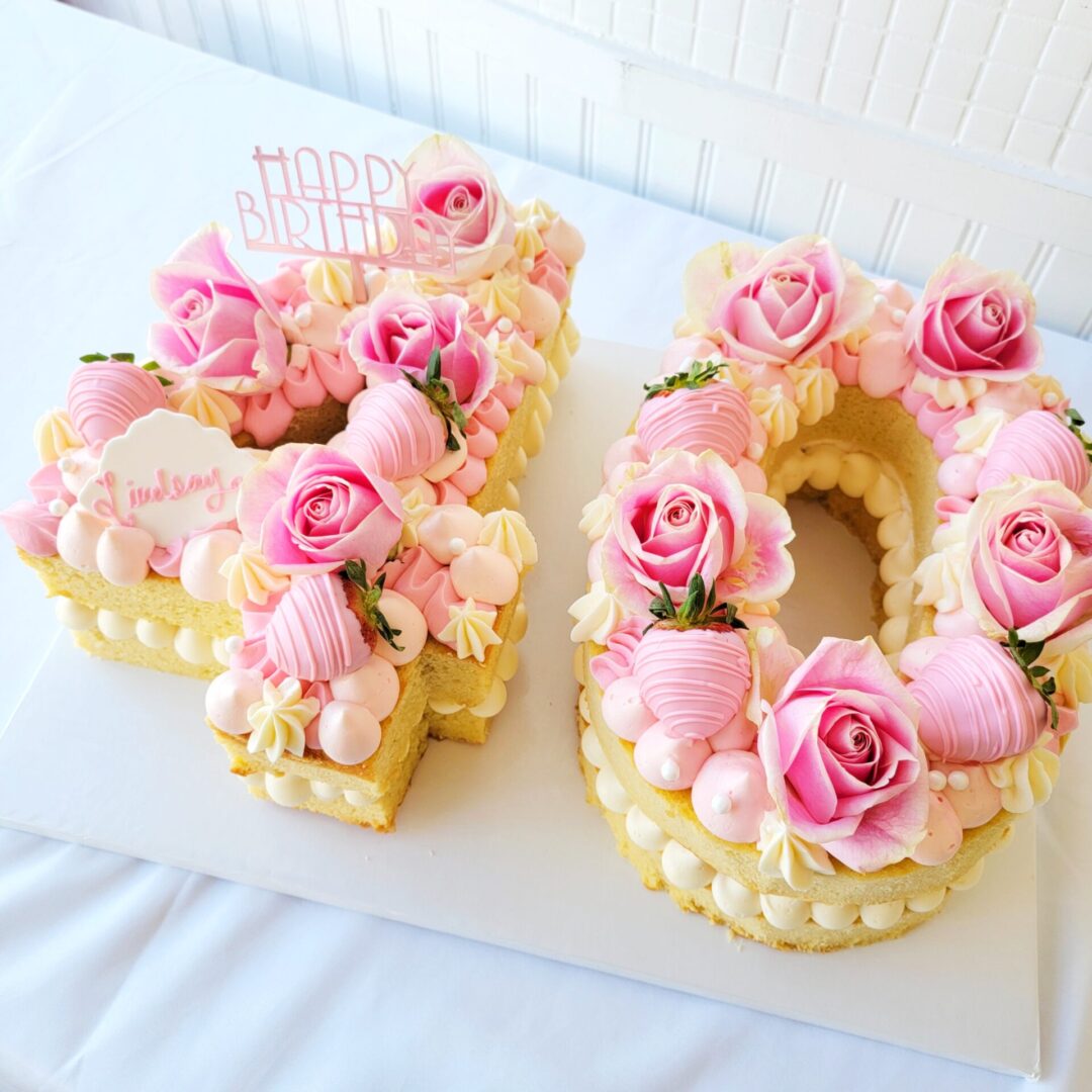 Forty flowery 3D decorated Cakes