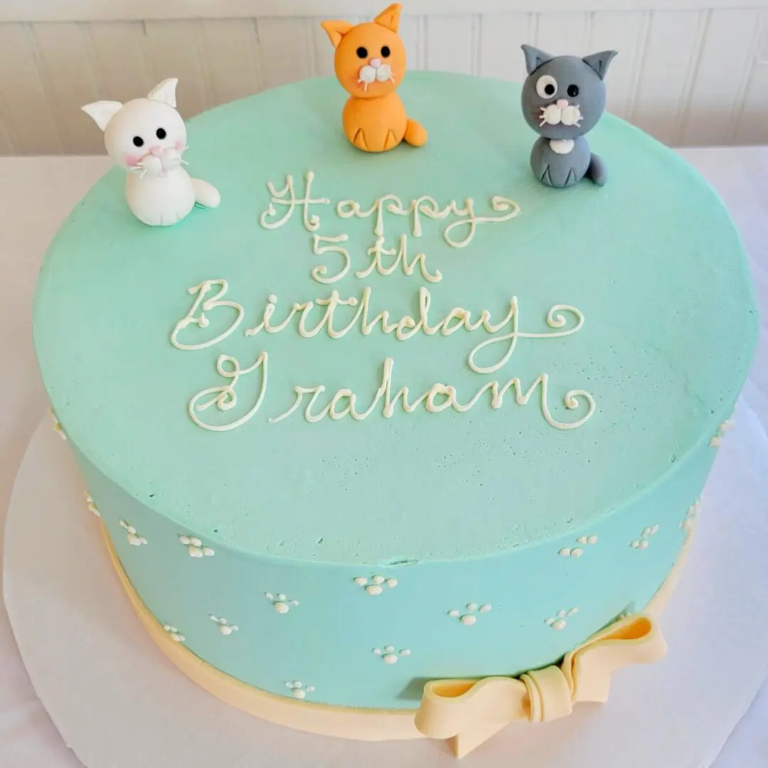 Three cats decorated Girl Birthday Cake